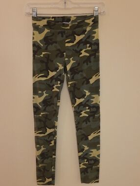 Alternative Kids Camouflage Leggings in Green and Tan